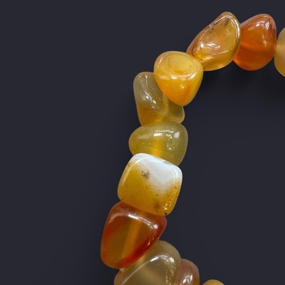 Striped Agate Gemstone Bead Bracelet - Picture 3 of 4